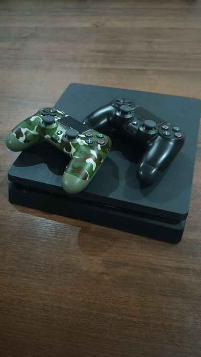 Playstation 4 sotiladi
