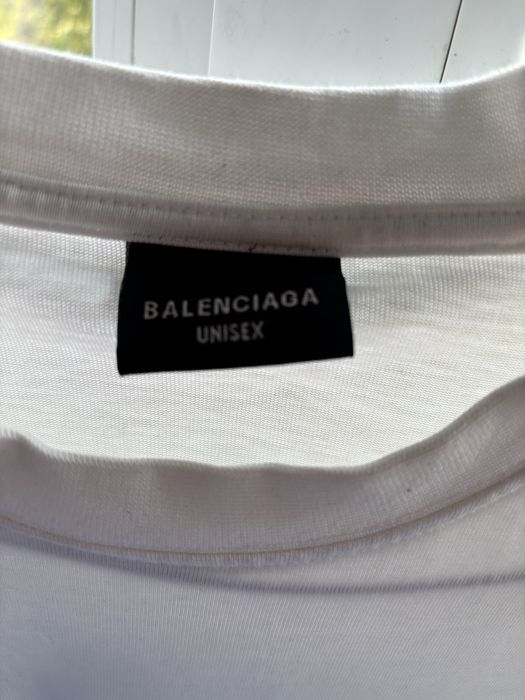Tricou Balenciaga