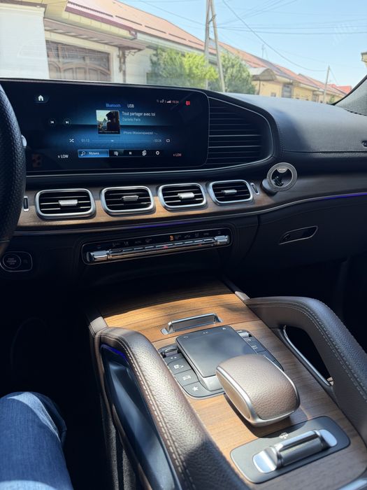 Mercedes Benz GLS 580 AMG