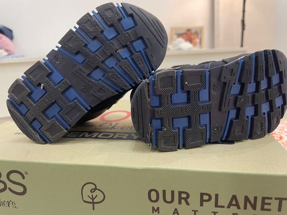 Зимни кожени обувки 22 р-р момче