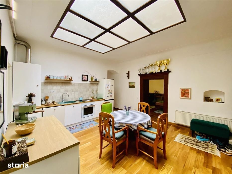 Ap 2 camere, 90 mpu, zona Centrală – Ideal locuință sau investitie — fotografia 1