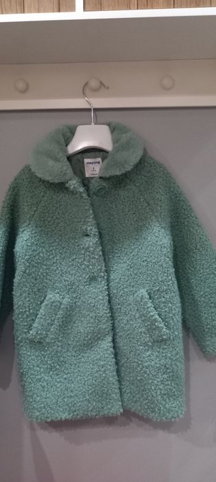 Палто Mayoral,Рокля, дънки и панталони и палто Zara, размер 6-7 год
