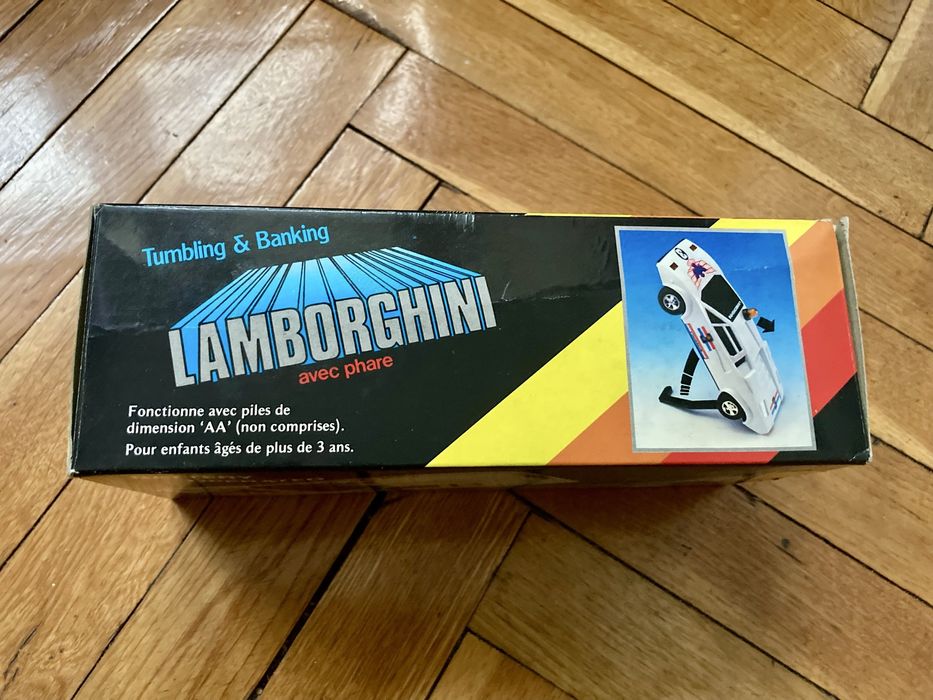 Соц играчки с кутии