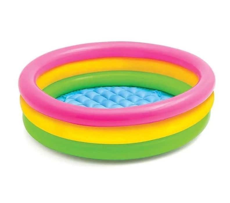 Детски надуваем басейн Intex чисто нов в кутия