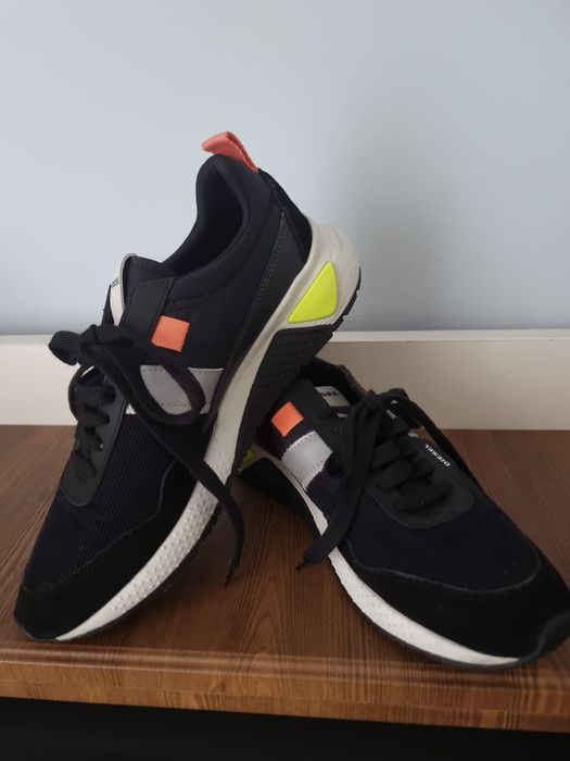 Încălțăminte sport