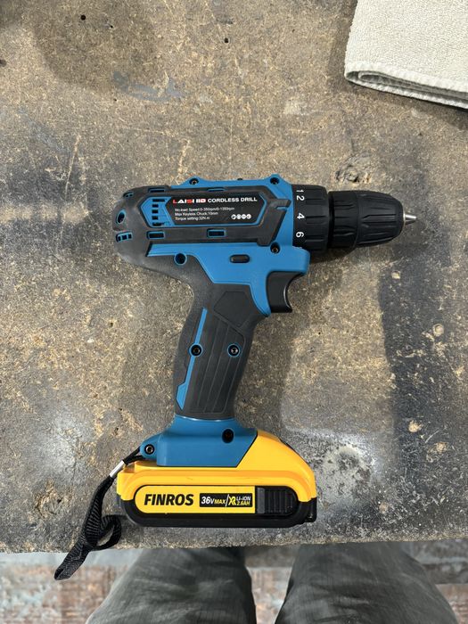 Продам шуруповерты