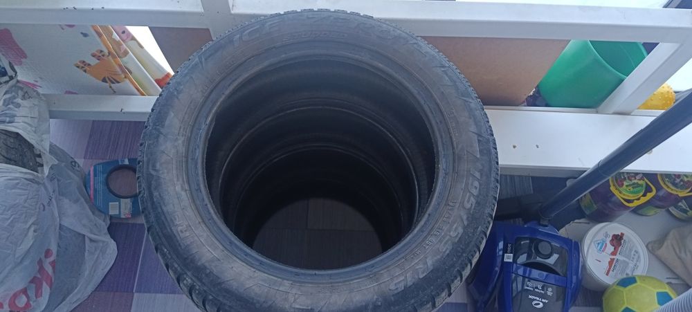 Шины б/у зимние 195/55/R15