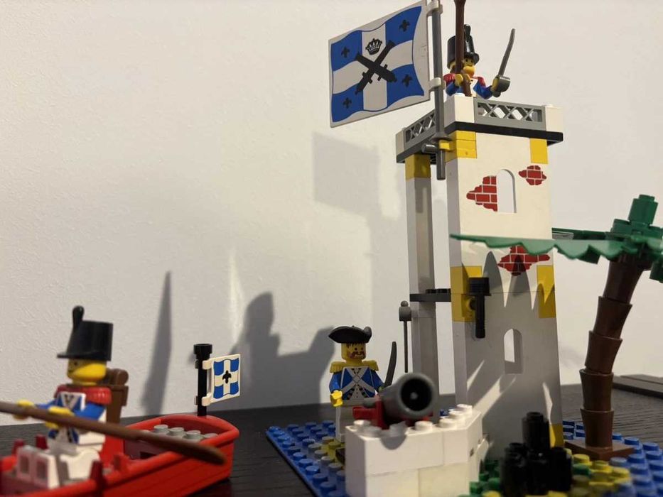 Продавам лего/lego пирати 6265