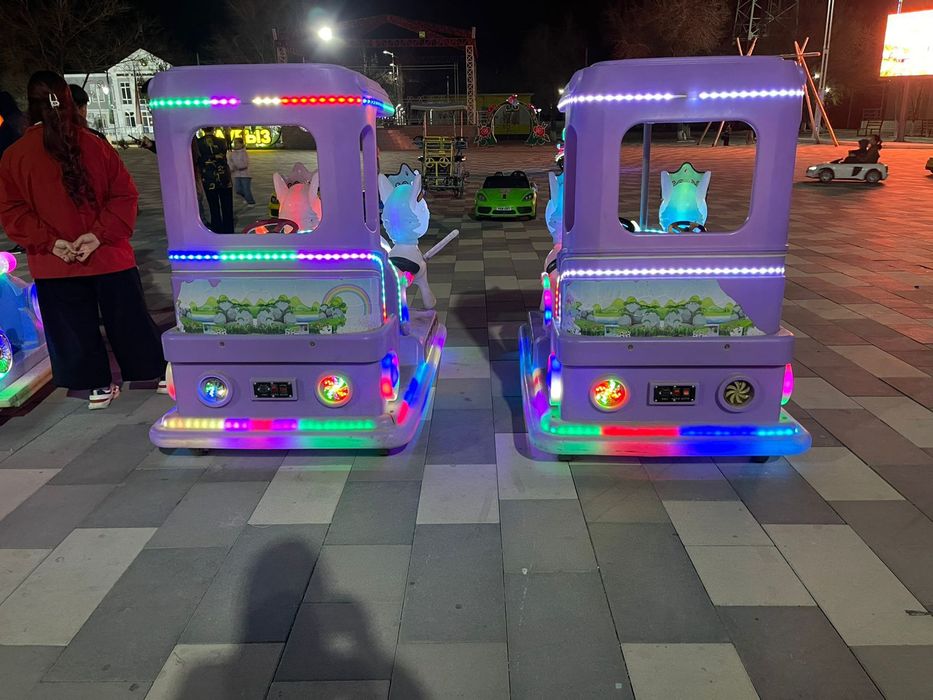 Светящие электромашинки