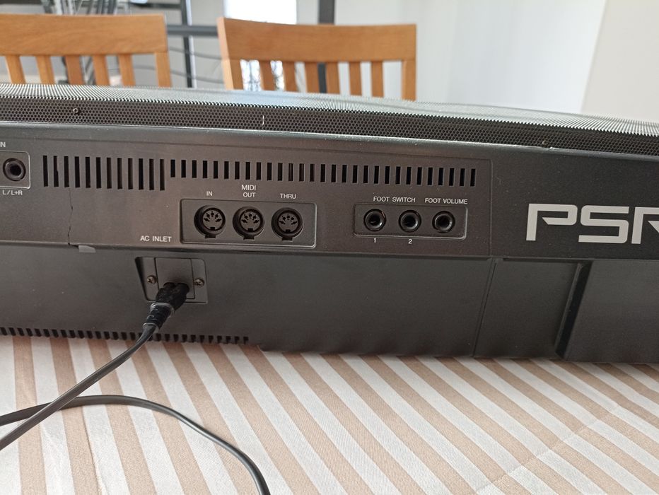 Orga Yamaha PSR-7000