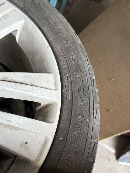 продам диски 20 размер