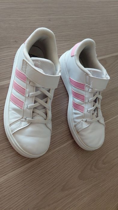 Маратонки Adidas 35номер