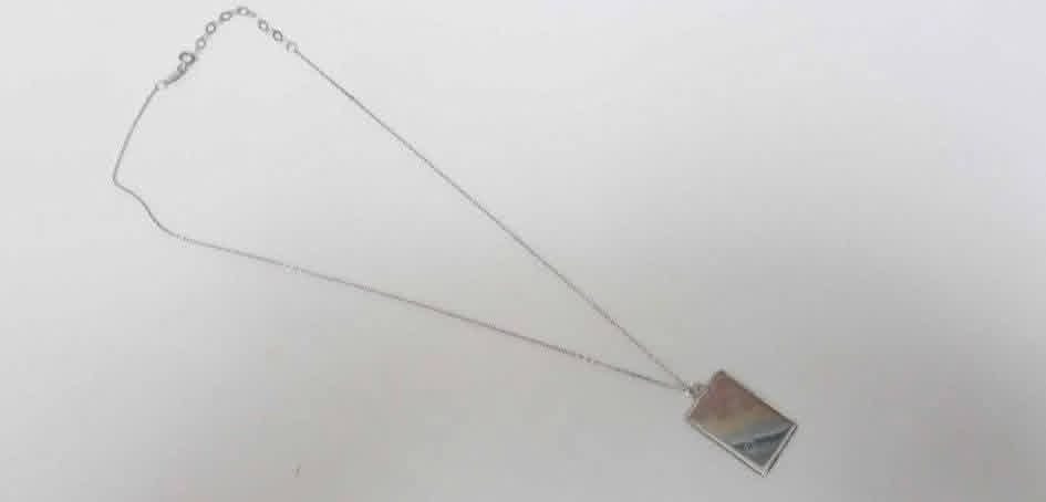 Colier de argint 925 , pandantiv tip placuta cu numele Cristina