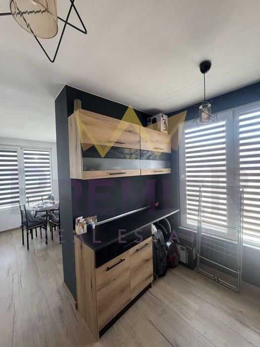 Продава се Двустаен апартамент в Бургас, Възраждане - 33 кв.м за 1345 €/кв.м - Снимка #3