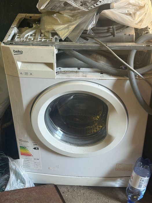 Машинка стиральная