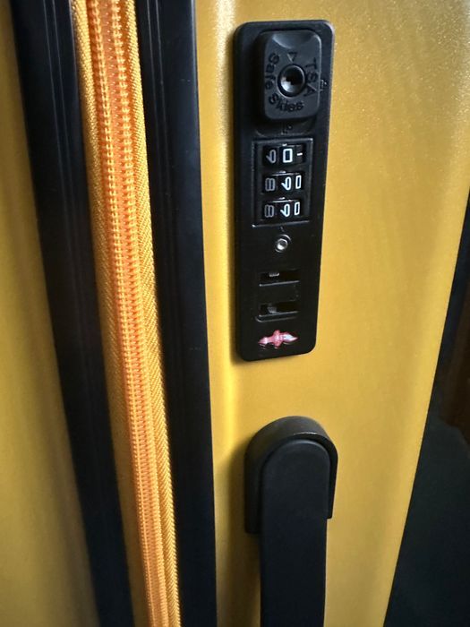 Troller material rigid ABS, branduit McDonalds