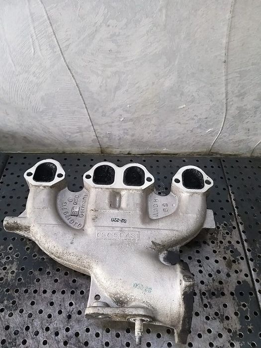 Galerie admisie 1.9 tdi vw touran 1t 03g129713