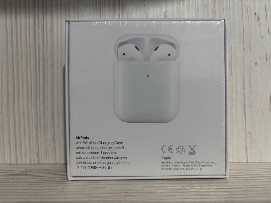 Продам оригинал Airpods 2