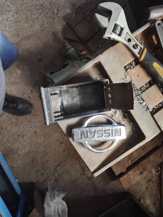 Части за нисан алмера н16 1.8 бензин 2 врати