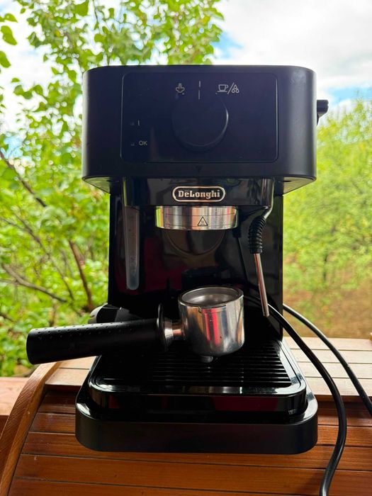 Aparat de cafea DeLonghi