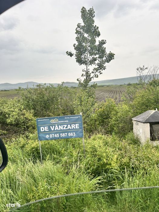 Teren extravilan In apropiere de Podirei la intersectia DN 17 cu Sieu