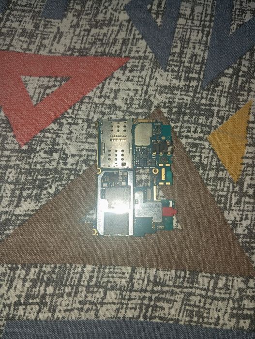 Плата от телефона на рабочая