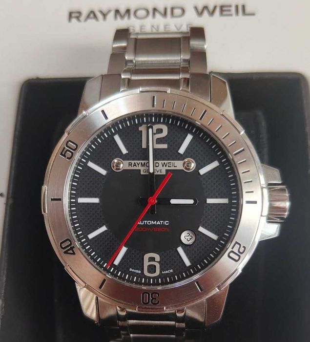 Отдавна изчерпан колекционерски Raymond Weil Nabucco