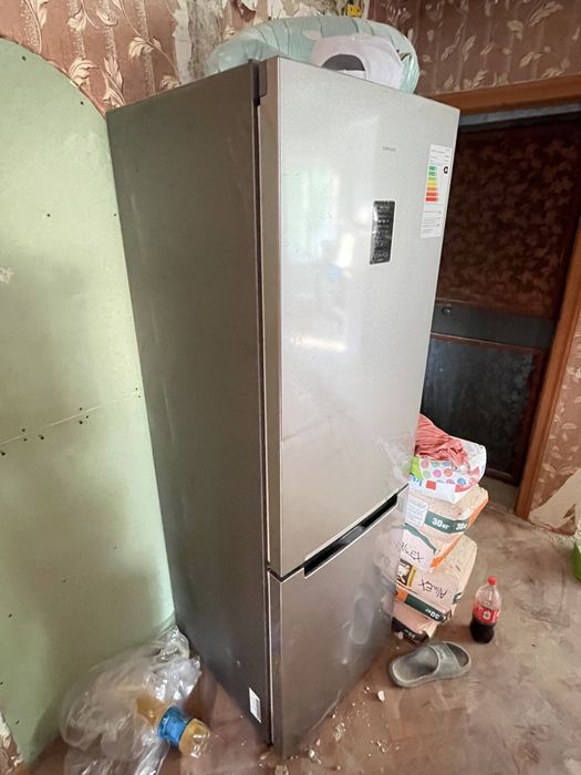 Холодильник Samsung RB33A32N0SA