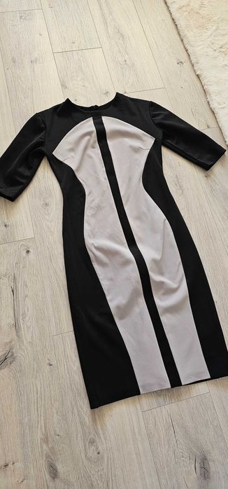 Елегантна рокля.