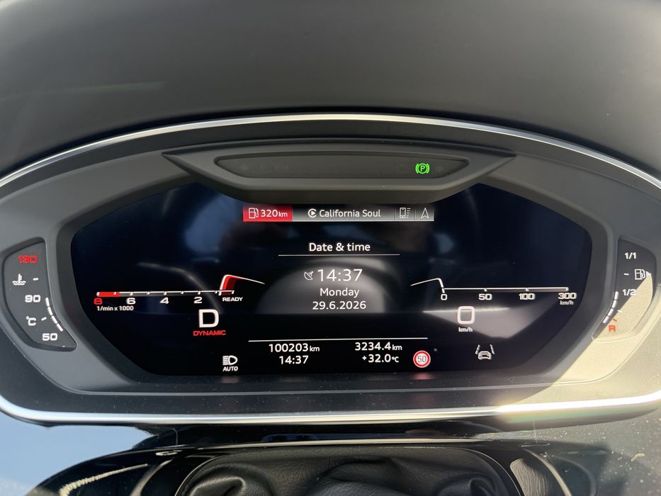 Продавам AUDI A8 L 60 TFSI quattro
