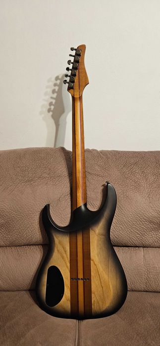 Китара Schecter Banshee Mach 6