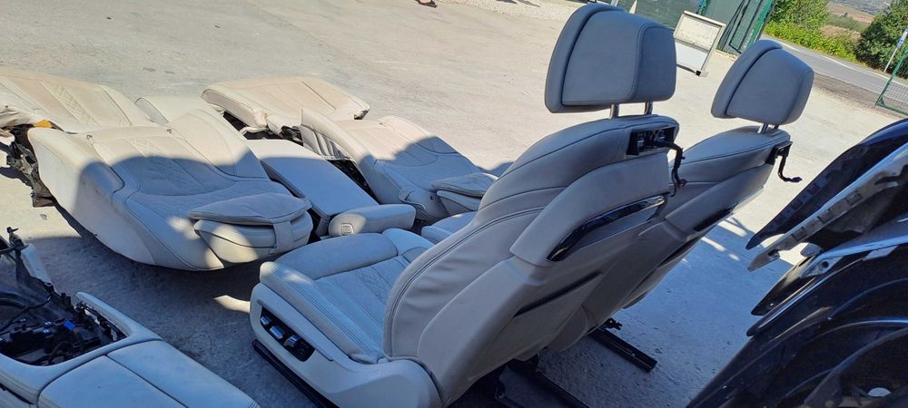 Кожен салон BMW G11