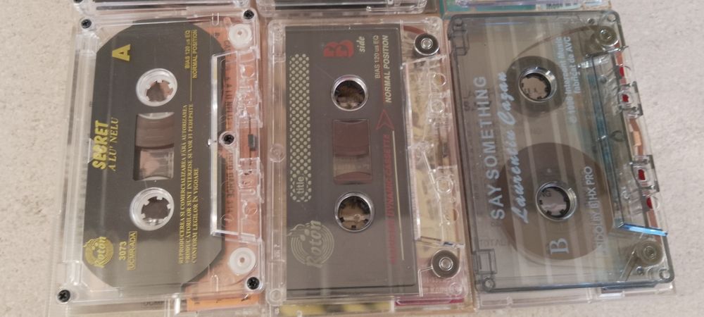 Casete audio cu muzica românească . Phoenix, I.R.I.S.,  Laurențiu Cazan,  Școala Vedetelor, etc .muzica buna , de colectie
