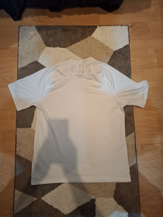 Tricou nike alb simplu marimea L