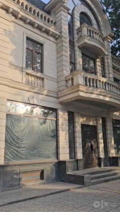 Продается Здание 1350м2 Топ локация 1 линия 24/7 улица Яккасарай