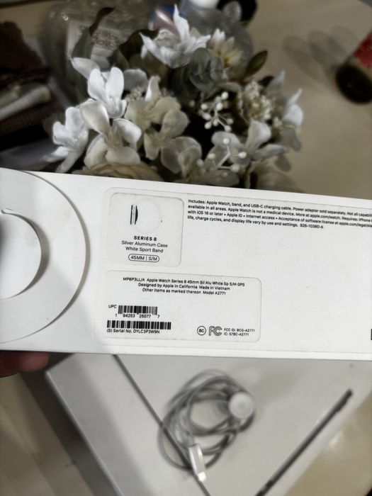 Apple watch series 8