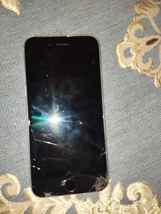 iPhone 6s (silver)