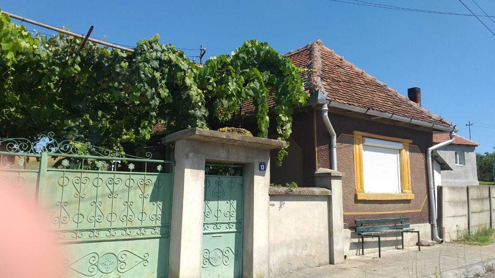 vand casa Husasau de Tinca