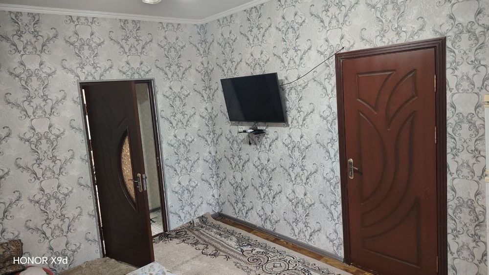 Кадишва бозори 2/4/4 оила, кизлар, болларга берилади