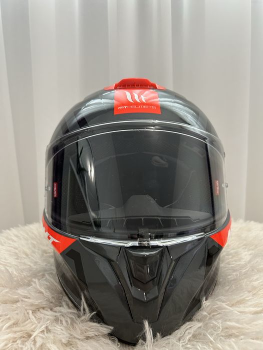 Каска MT Helmets Targo Graphic Bee
