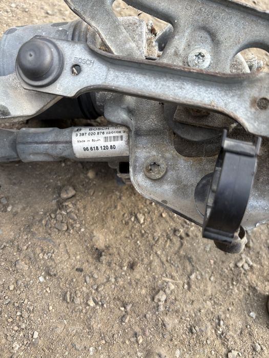Ansamblu stergatoare motoras Peugeot 407