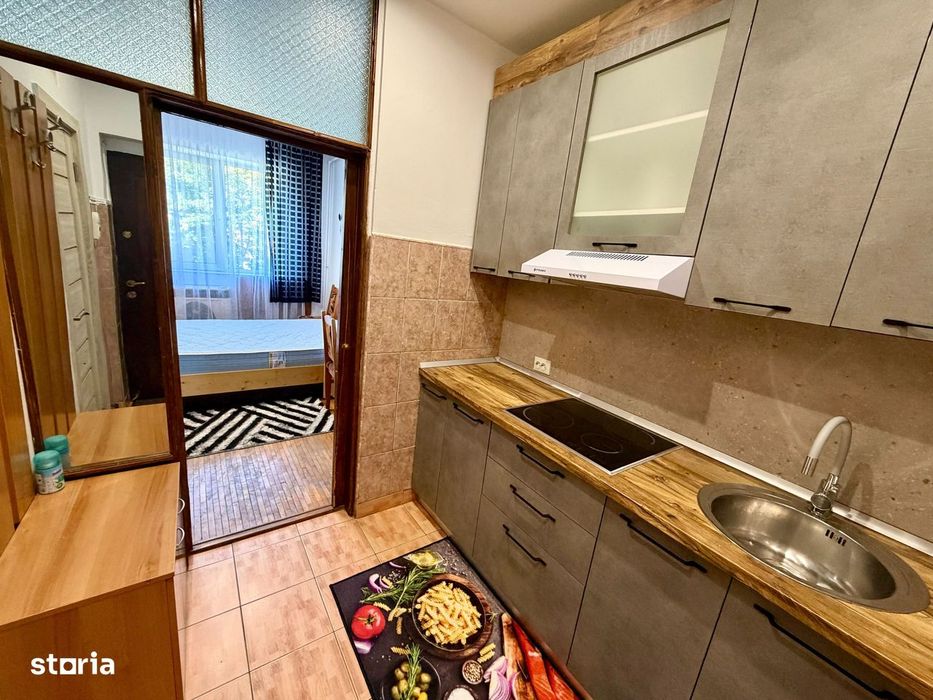 Garsoniera | zona Noua | etaj intermediar