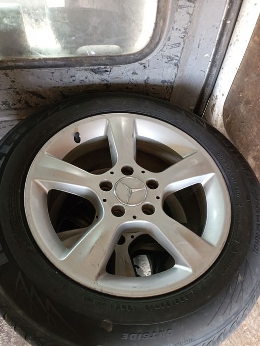 Vând jante de aliaj pentru Mercedes Benz. 225.60R.16