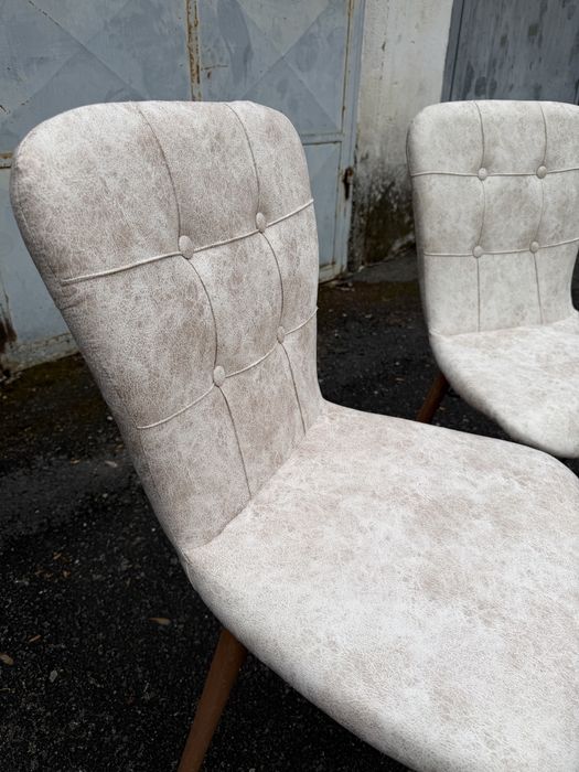 3 scaune noi - se vand doar la pachet