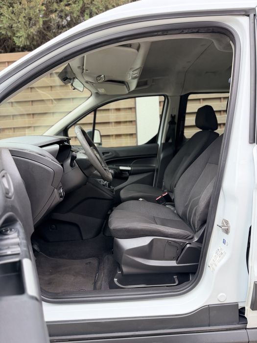 Ford Tourneo Connect 2017 // 1.5Diesel // Euro 6 //  7 Locuri //