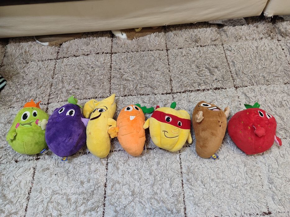 Плюшени плодчета от Лидл