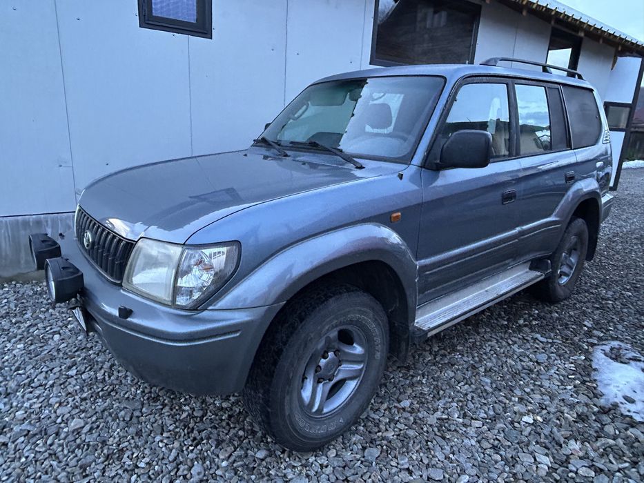 Toyota Land Cruiser J90 / Autoutilitara/5 locuri/Clima