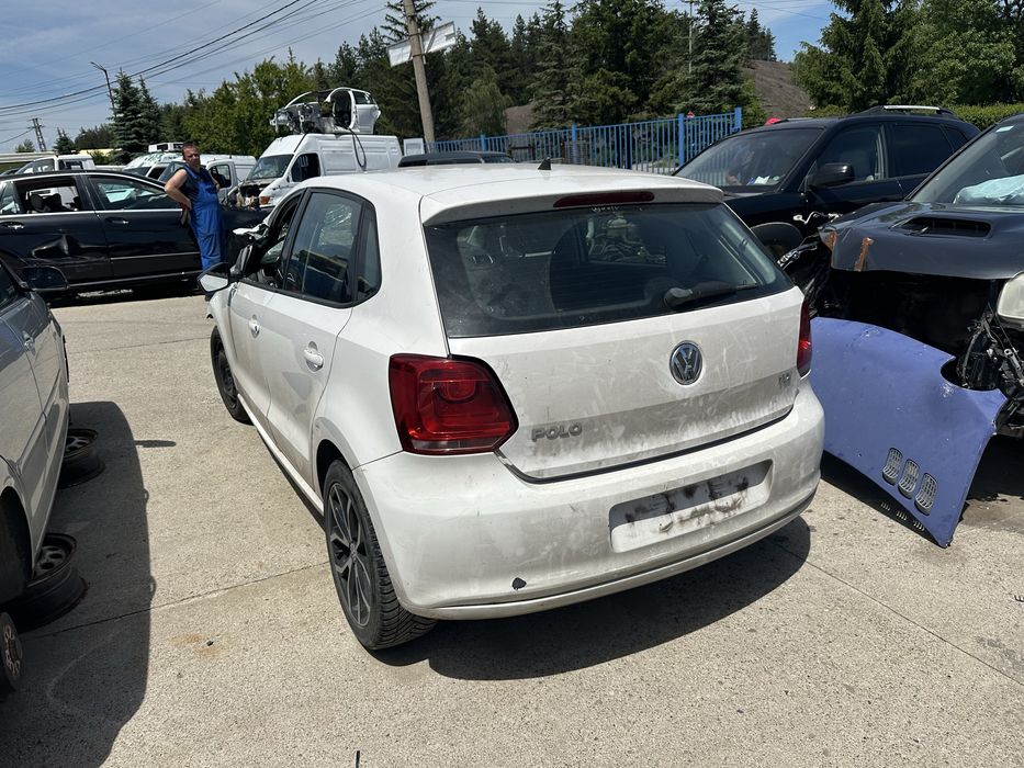 Volkswagen Polo 2013 1.2 TDI НА ЧАСТИ