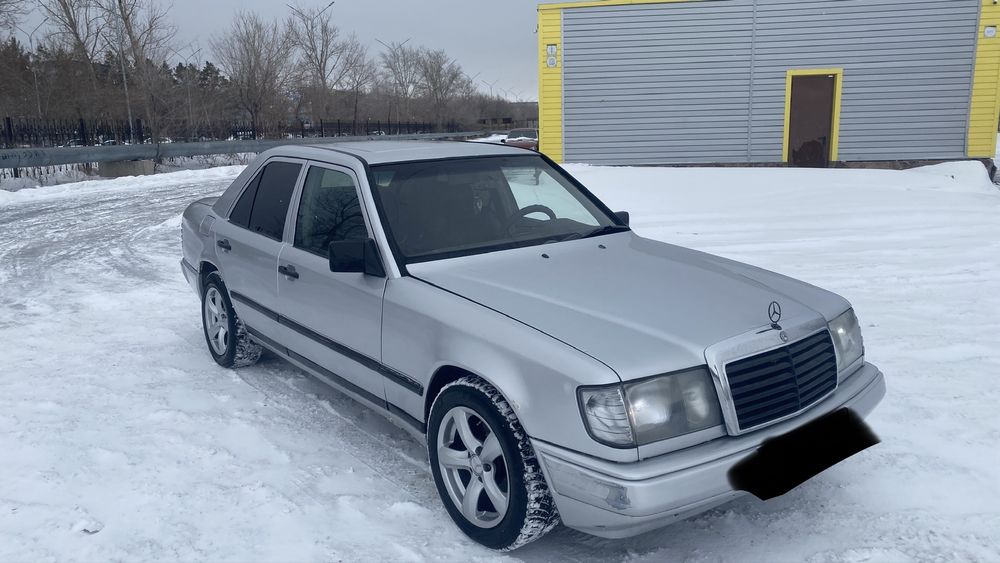 Продам машину.