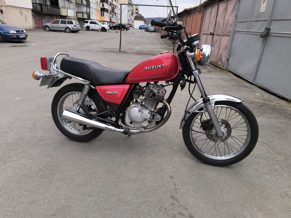 de vanzare motocicleta  SUZUKI GN125
